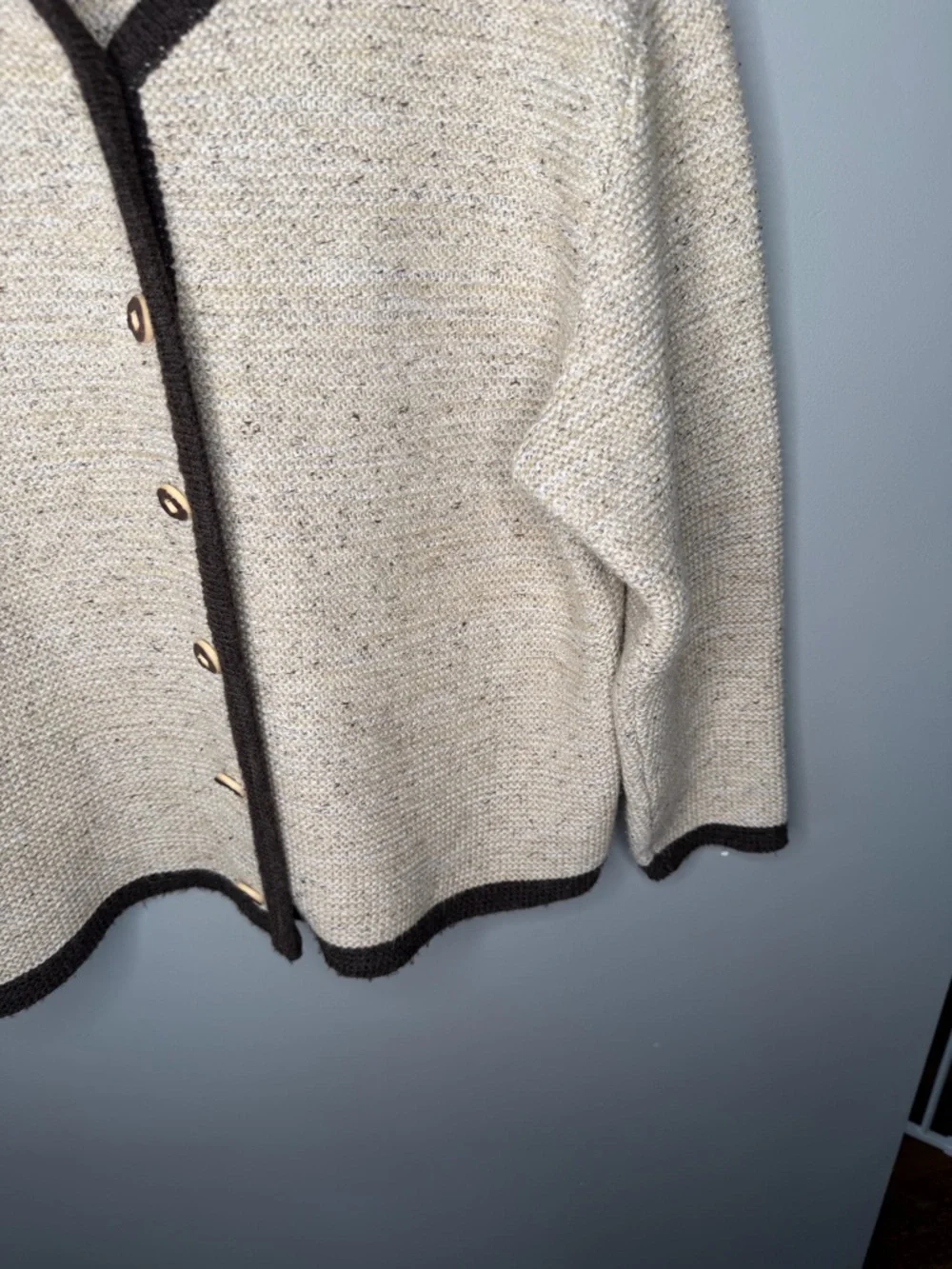 Isar Tratchten Traditional German Wool Silk Blend Cardigan - Picture 5 of 12